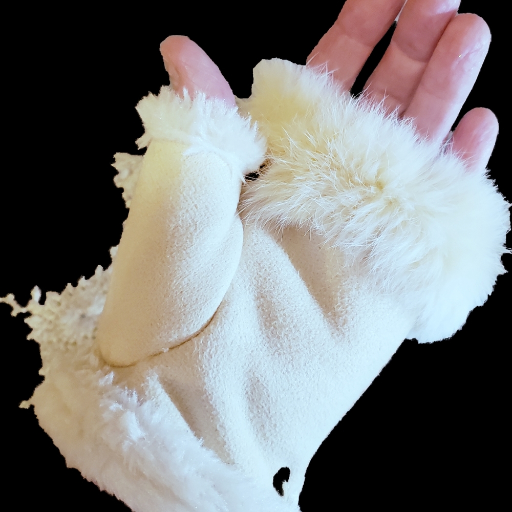 NWT- LEATHER & FUR half mittens